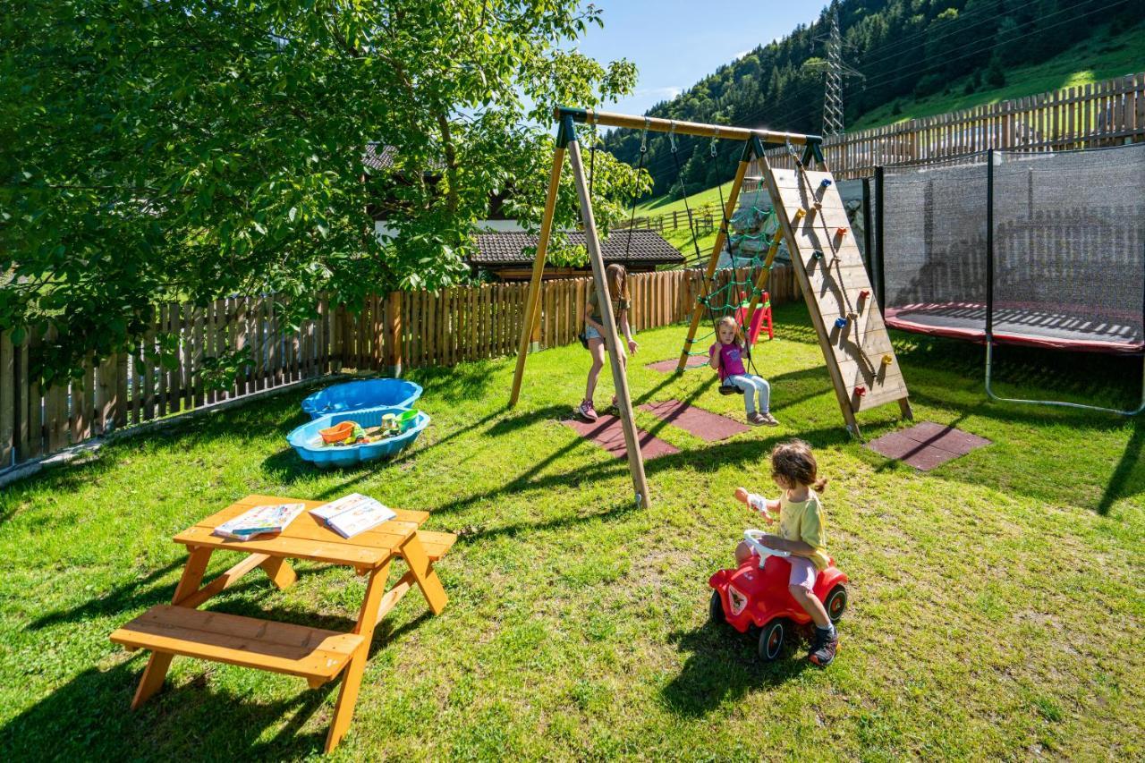 Lakeside Appartments Goldegg Eksteriør bilde